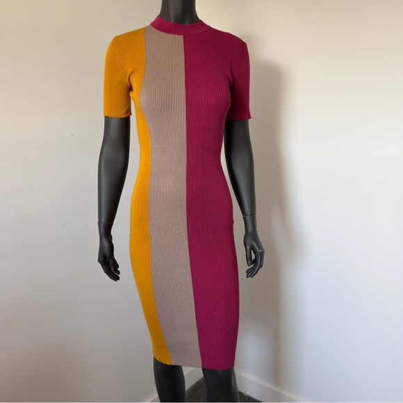 Lulus Dianna Magenta Colorblock Bodycon Midi Dress Short Sleeve Small - Picture 1 of 9